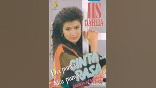 Download lagu Cinta segitiga (1992) Iis Dahlia