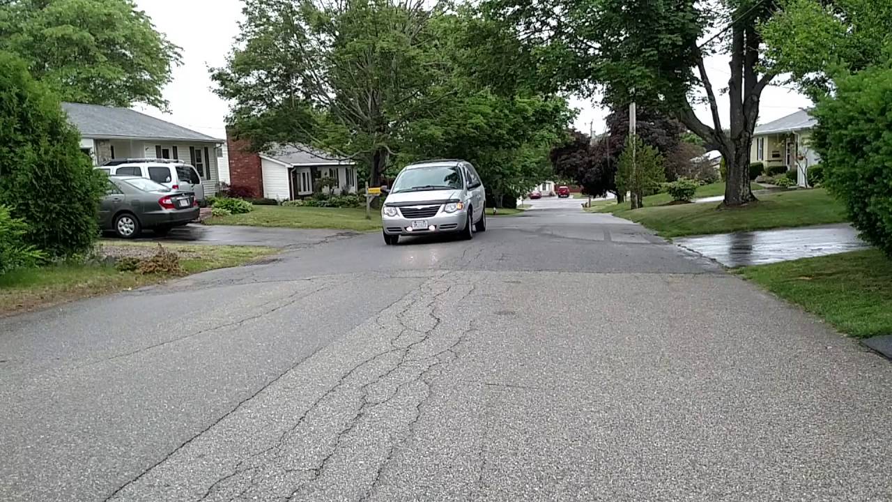 2005 Chrysler Town and Country with Hella FF50 Driving lamps