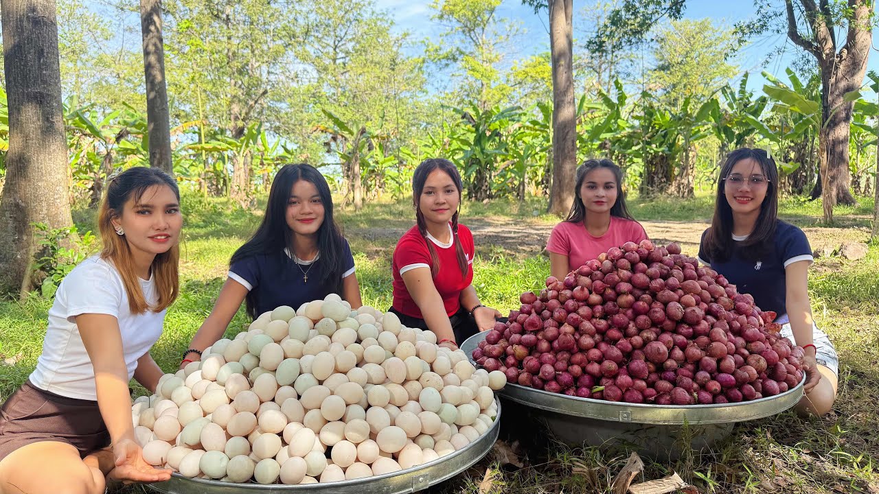 Amazing cooking egg and red onion crispy recipe in my village