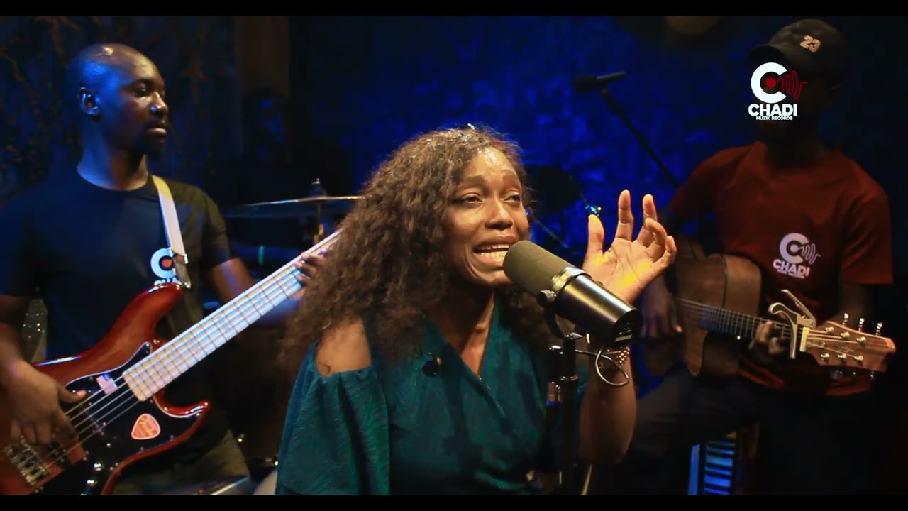 Eze Ebube Medley By Min. CHINO AKOR