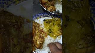 রাতের খাবারে কাঁচা মাছের তরকারি 😠😠🍗🍗 #shortsvideo #cooking #dinnermenu #bhangakutir