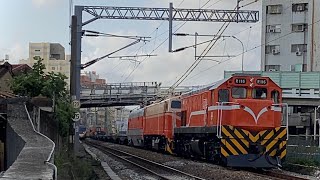 2021/7/26 7201次三機貨運列車 台南站南 本務R116
