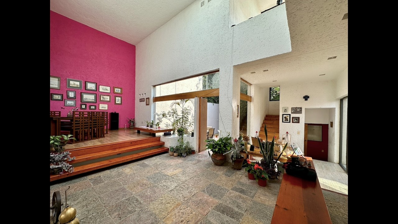 CASA MODERNA ESTILO BARRAGÁN EN VENTA EN OLIVAR DE LOS PADRES