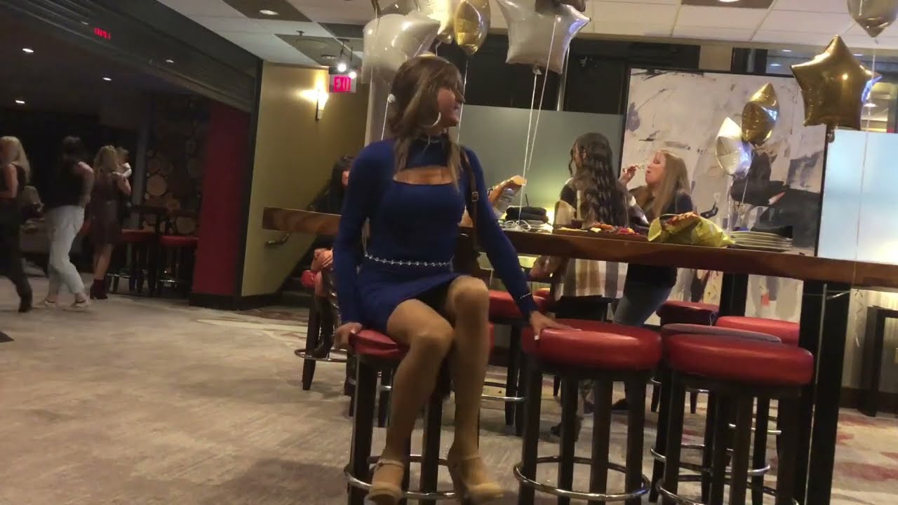 Courtney’s  Crossdressing Adventure Nov24