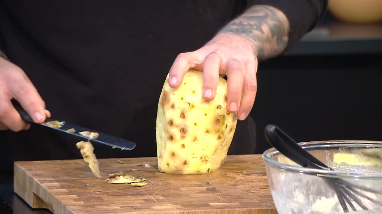 Τηγανητός ανανάς με μέλι ΕΠΙΠΛΟΓΚΟΥΡΜΕΔΙΕΣ ΕΠ. 26 SEASON 6