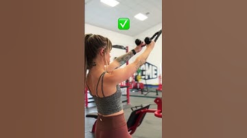 Correcting the Face Pull #shorts #fitness #strengthtraining #girlswholift #workout #weightlifting