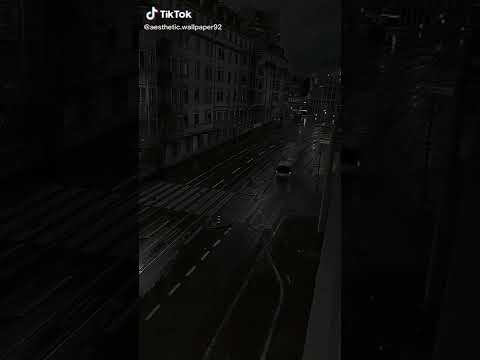 لا تصار خنزيرا فى الوحل فتتسخ انت ويستمتع هو