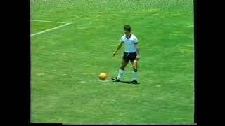 اهداف مباراة ألمانيا وبلغاريا نهائيات كأس العالم - 1970 وفازت ألمانيا 5-2 وسجل جيرد موللر هدفين