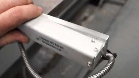 Digital Readout fitting Triumph lathe X axis fitting