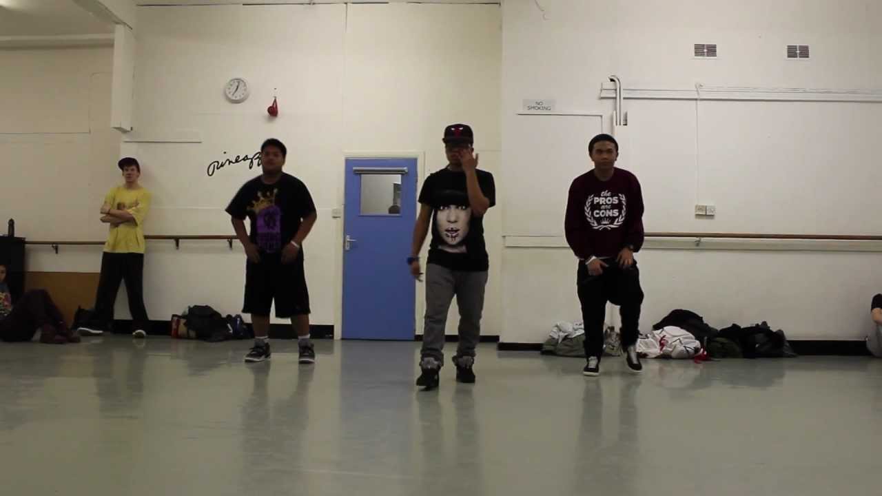 Animaineax Class | Matt Macadangdang - Waiter