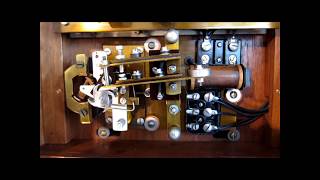 Gents' DAC Chronometer electric master clock