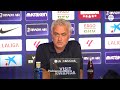 Mourinho: "Es un pobre árbitro que sólo ha hecho partidos pequeñitos"