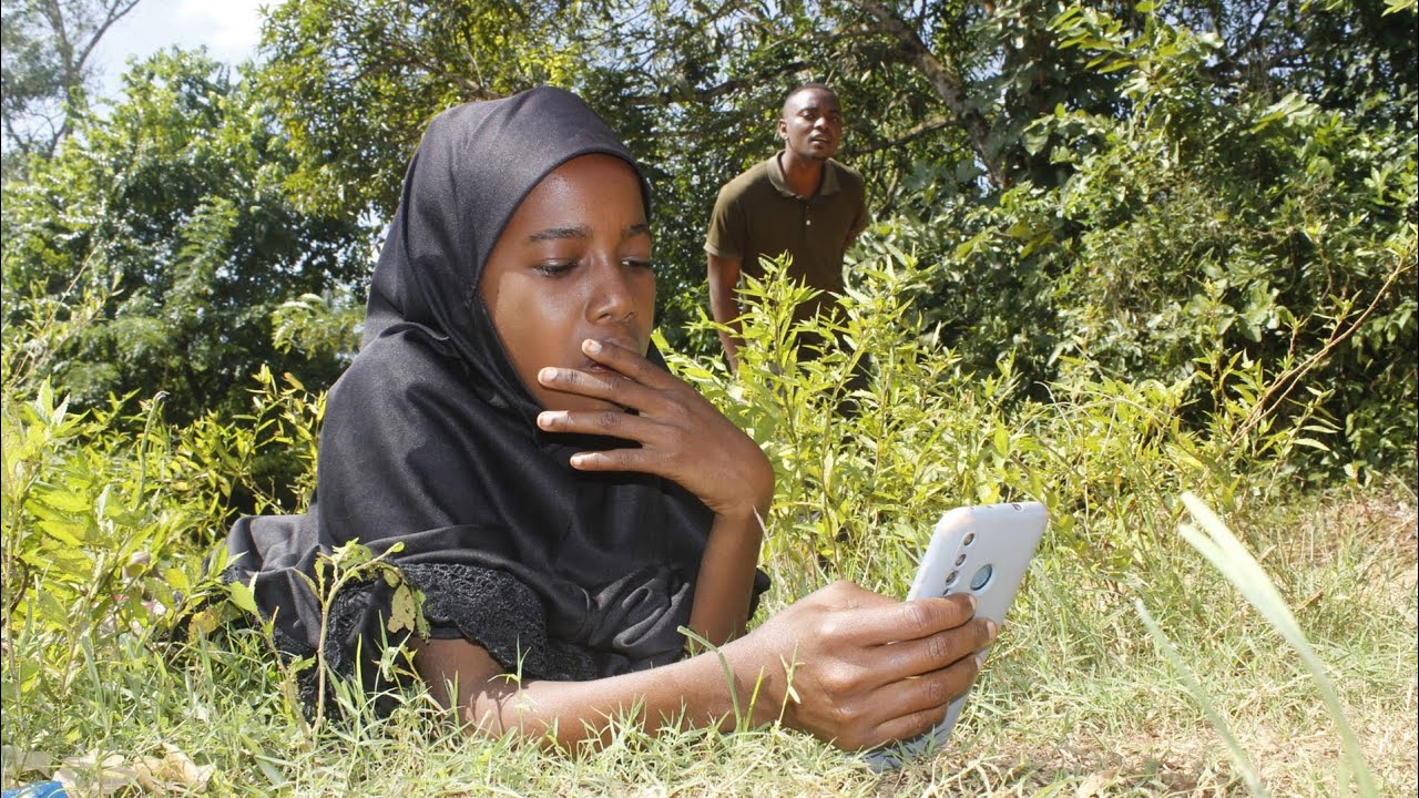 MTOTO MJUAJI [03] Misemo ya Anti yuu - YouTube