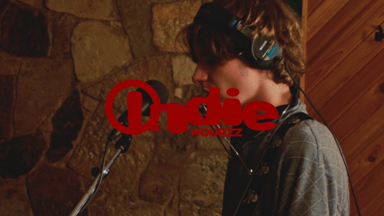Truman Sinclair X Indie Hourzz