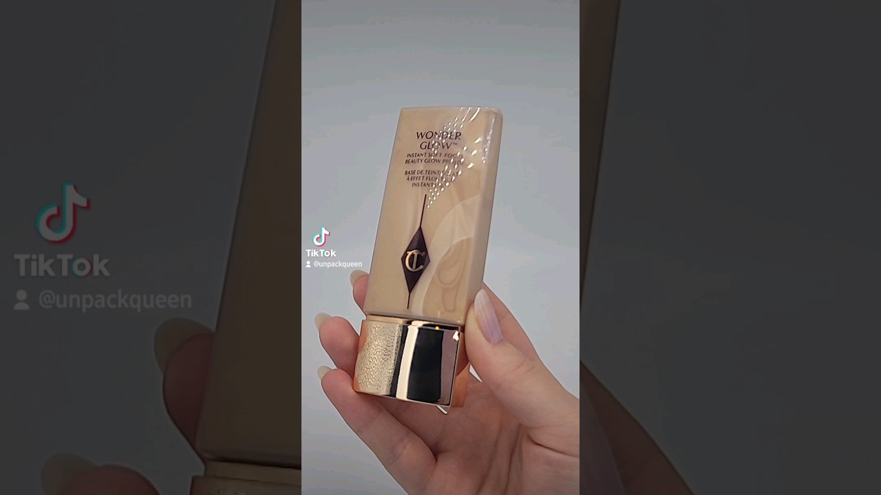 Charlotte Tilbury Wonder Glow Instant Soft-Focus Beauty Glow Primer
