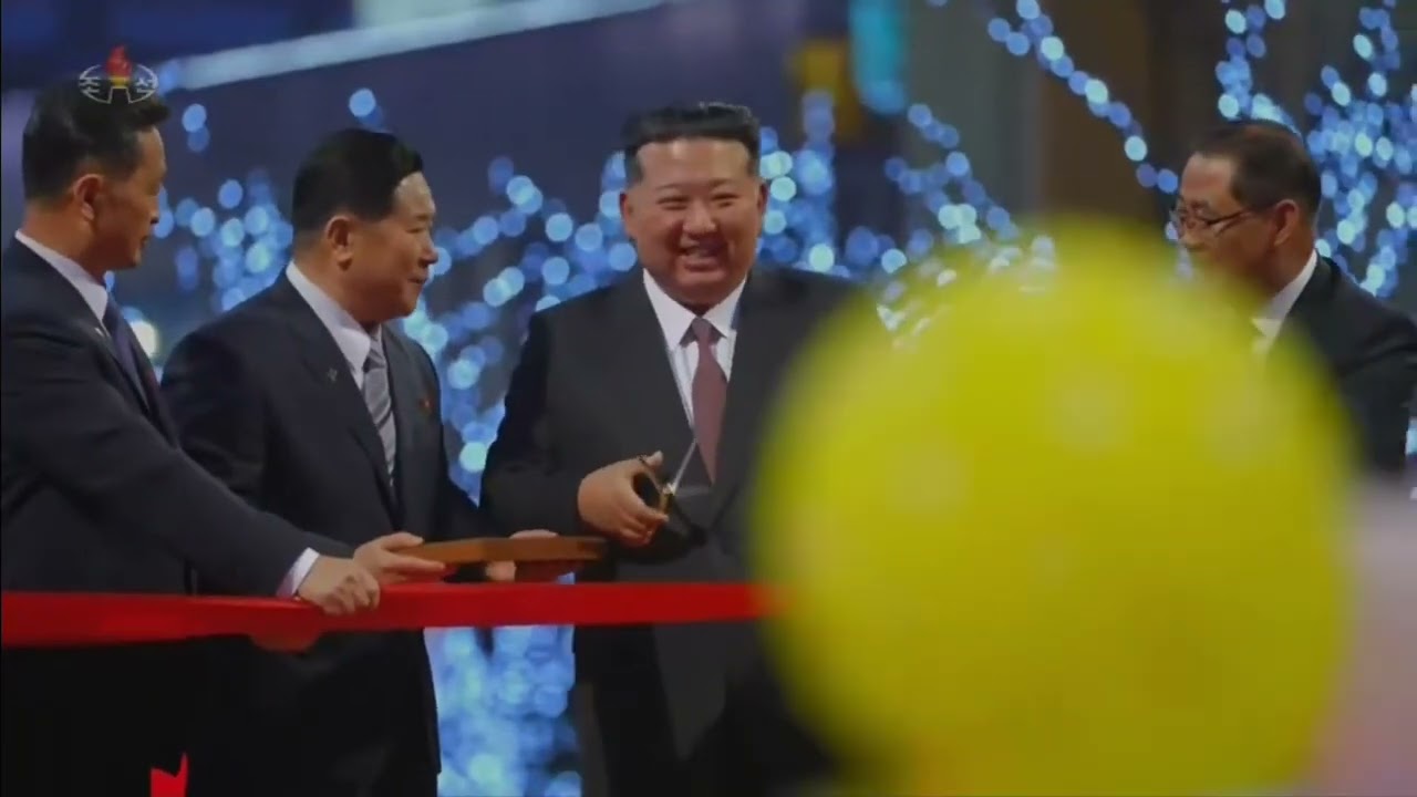 Открытие третьего этапа строительства ещё 10 000 квартир в районе Хвасон в Пхеньяне [корейский]