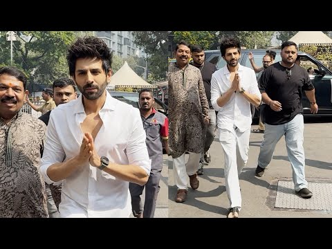 Kartik Aaryan At Siddhivinayak Temple To Seek Blessings On His Birthday