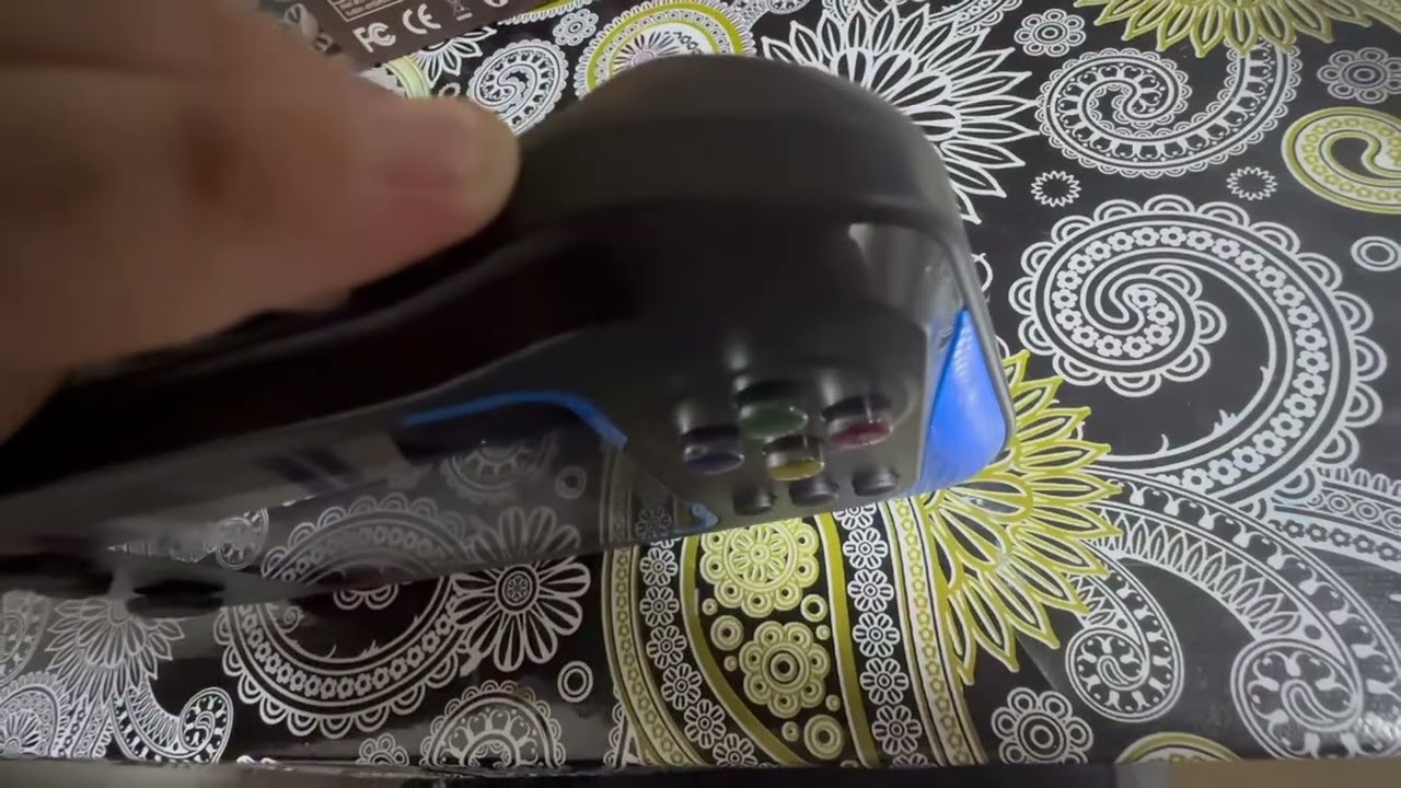 Oyun qosolu acdm qeşedi coox ama 500 uz oyun var coox qeşeq acada            Pubg mobile vardı 