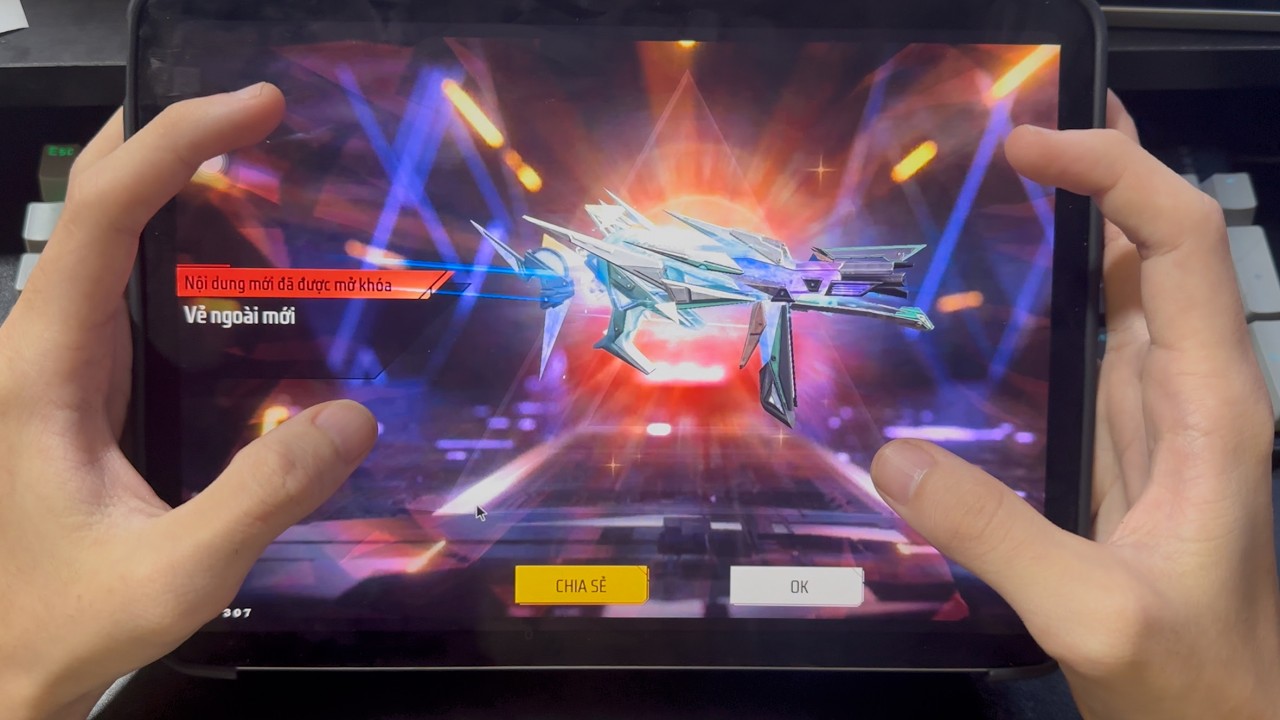 [Free Fire] CẠY CÉT 3M NÂNG CẤP MP40 TIA CHỚP TỬ THẦN LV8