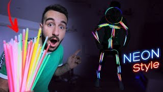 JE M'ACCROCHE 200 NÉON SUR LE CORPS !...