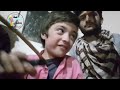 کشتی تو مرا به یک اشاره چشمان تو ناز حیا نداره     0 3