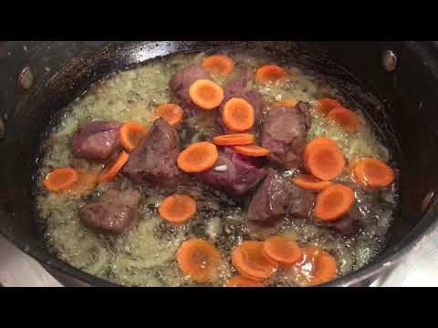 वीडियो: सब्जियों के साथ मांस कैसे पकाएं
