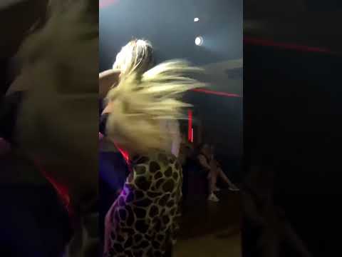 الفديو التالي للراقصه حوريه في إحدى الحفلات الرقص فن 2023