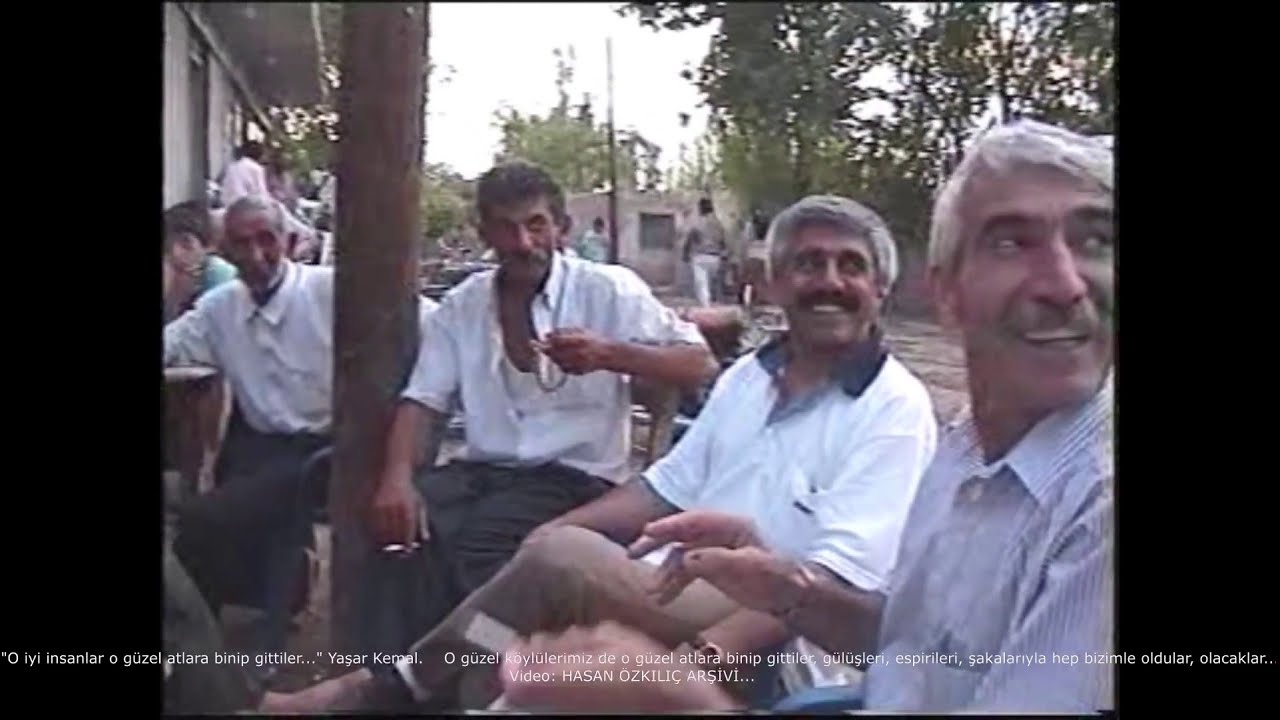 1998 Yılı Yaycı Köyü Kahvelerin Önü