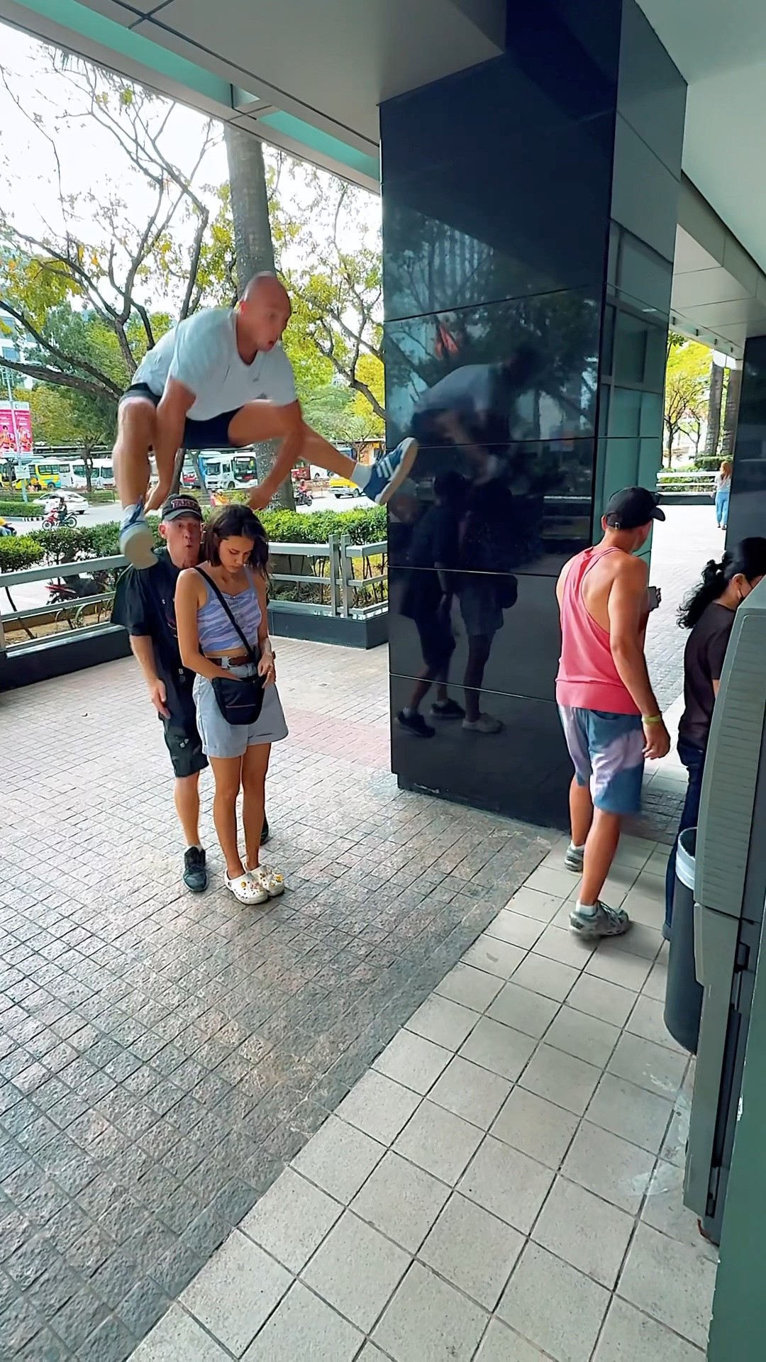 Cutting the Line Prank: Funny Reactions?? #kiryakolesnikov #funny #comedy #prank #stunt #parkour
