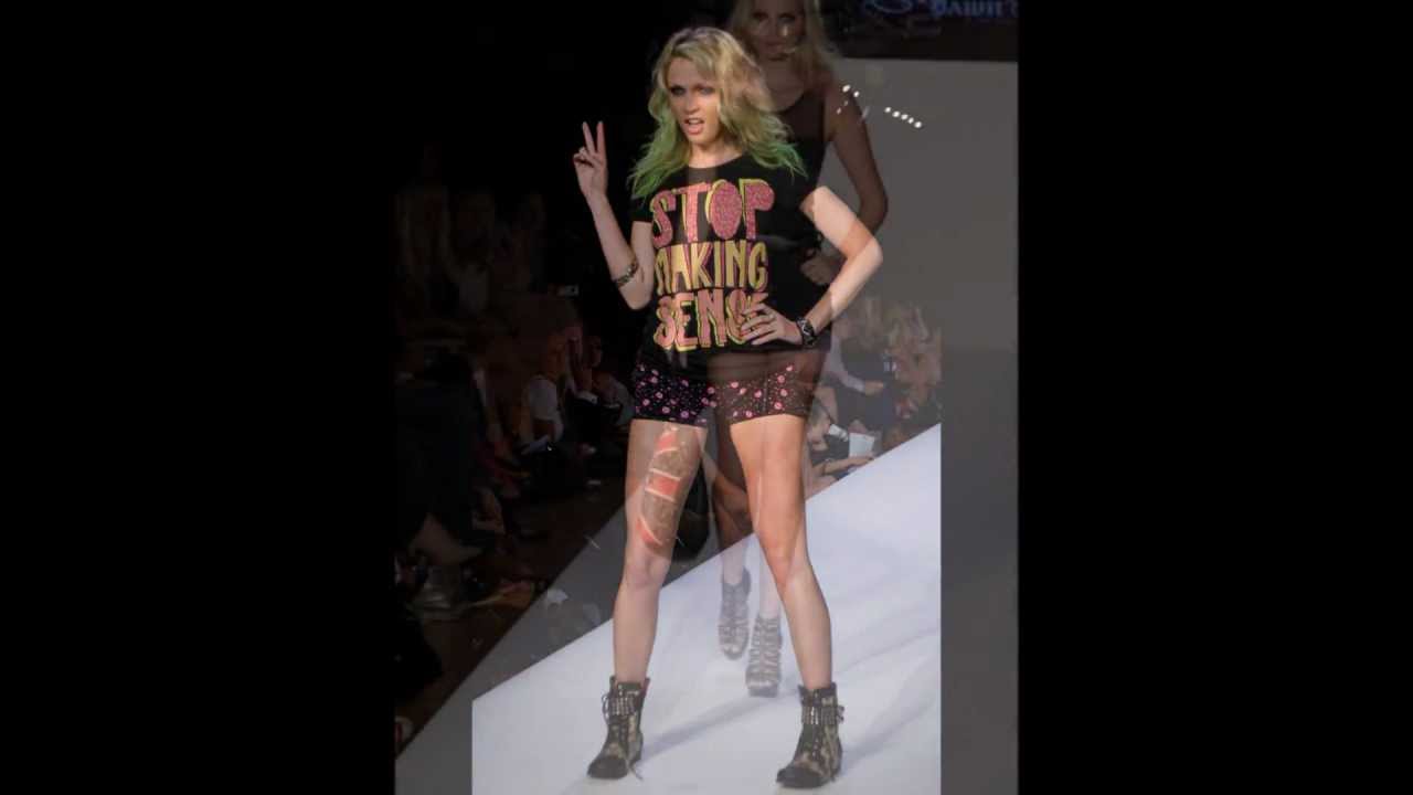 NEW- Avril Lavigne- Abbey Dawn Fashion Show 2012 Line [2011]