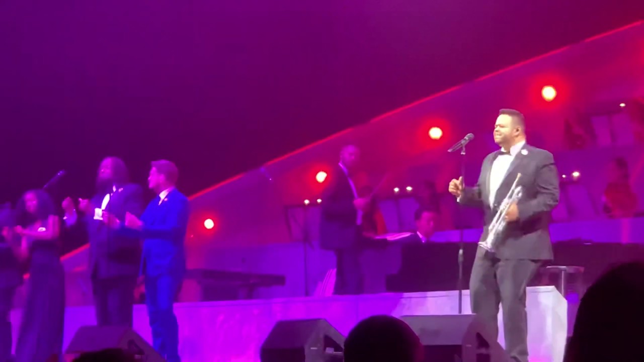 Michael Bublé | Lisboa camera iphone 8 plus apk