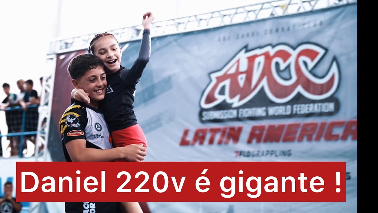 Daniel 220v é gigante 🥹👏🏼