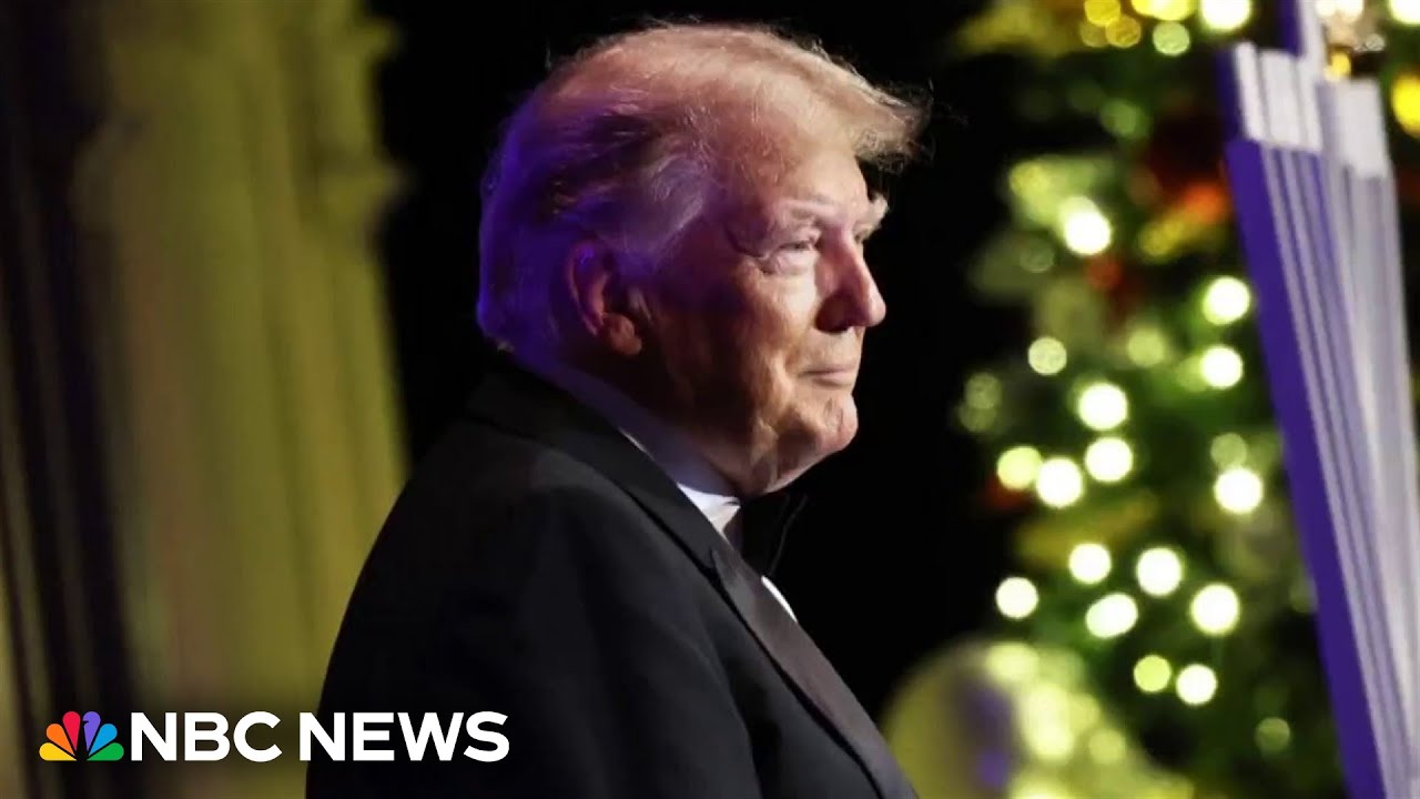 Special Counsel asks SCOTUS to weigh in on Trump immunity as he surges in Iowa