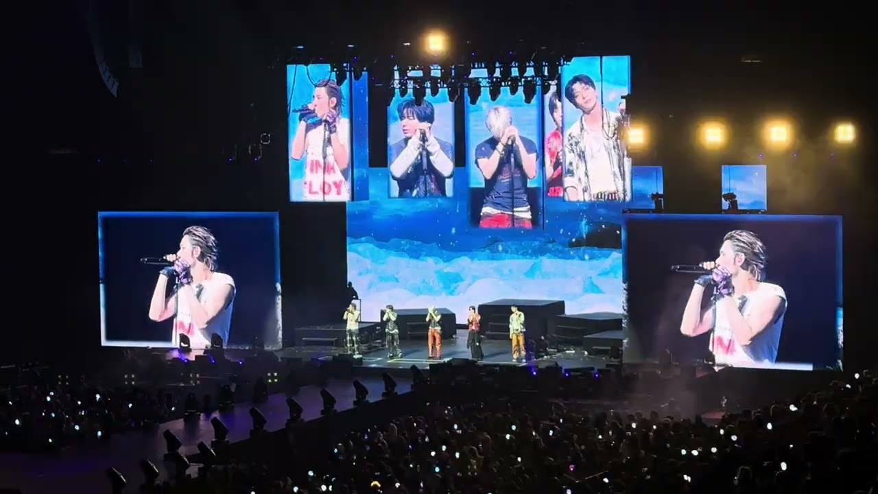 TOMORROW X TOGETHER 0X1=LOVESONG (I Know I Love You) 251002 NEWARK NJ