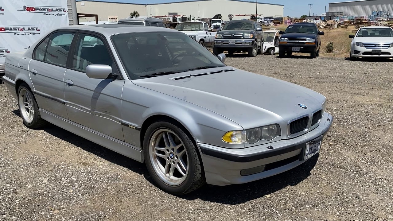 Bmw 7 2001