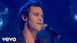 Will Young - Leave Right Now (Live from Top of the Pops: Christmas Special, 2003)