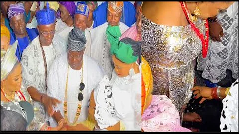 Traditional Wedding! See When They Introduce Ooni Of Ife' New Wife To 1st Wife As She Washes Her Leg
