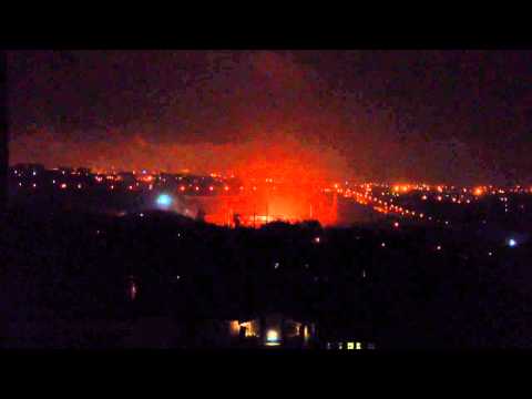 Донецк, горит завод ЛКУ 01/02/15