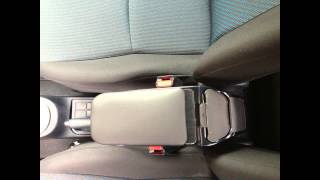 Toyota Yaris Hybrid - Mittelarmlehne - ARMSTER 2 von rati