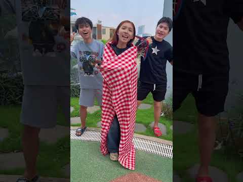 SH - Điệu nhảy bên trái và bên phải || Left and right dance cover #shorts