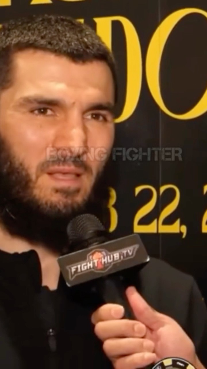 ARTUR BETERBIEV REVELA QUE SOLO PELEARÍA CON CANELO ÁLVAREZ SI LO OBLIGAN
