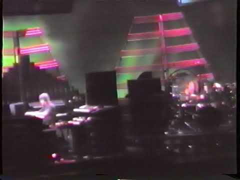 Emerson, Lake \u0026 Powell - 9/20/86 Madison Square Garden (video)