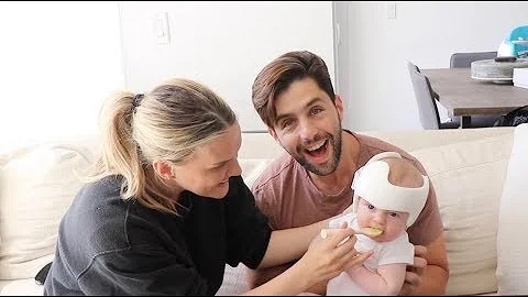 MY BABY TRIES HIS FIRST FOOD EVER!!