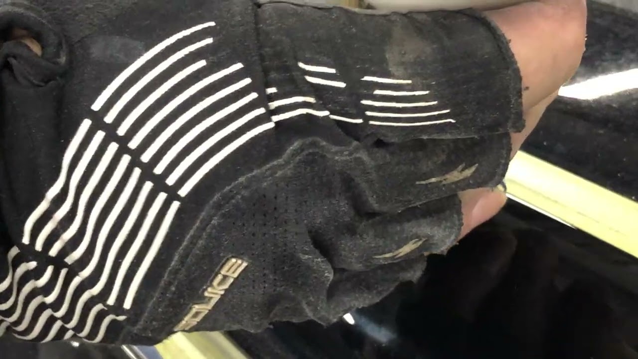 クラウンの塗装は劣化すると、、、