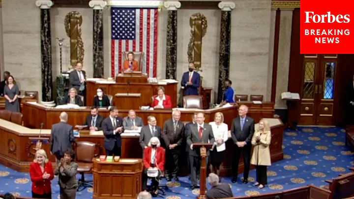 New Members Of Congress Sworn In