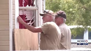 Straight-line wind can pose similar threat to tornadoes screenshot 3