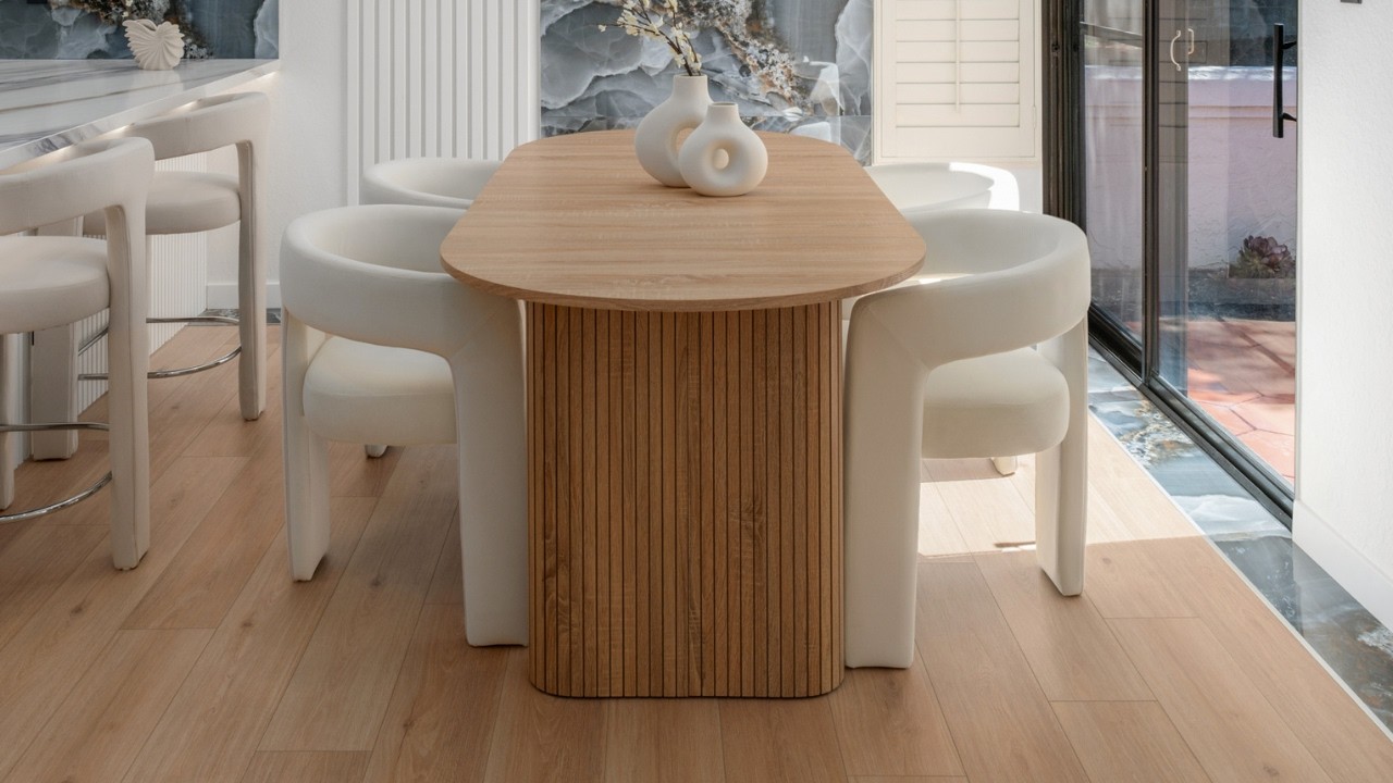 Barrel Dining Chairs for Modern Dining Room Setup