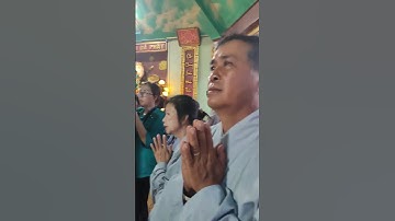 Hành Lễ tại Cữu huyền thất tổ 100 họ tại Núi Cấm - Châu Đốc nè Ông Bà Cô Chú.