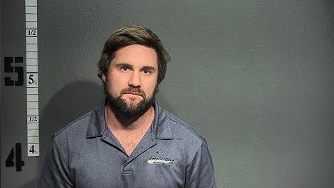 FBI says man had more than 150 explosives in his garage in Isle of Wight, Virginia