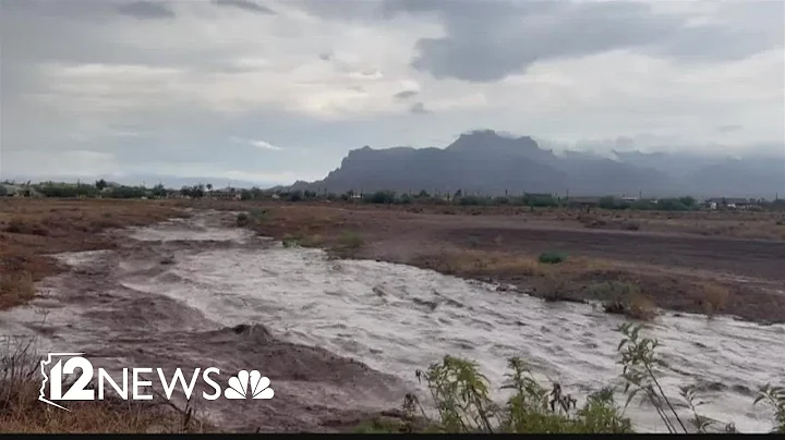 Heavy rain in Apache Junction causing flash flooding, water rescues - DayDayNews